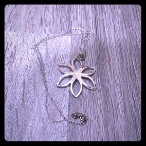 Silver flower necklace